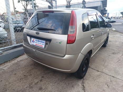 FORD Fiesta Hatch 1.6 CLASS, Foto 4