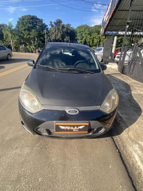 FORD Fiesta Hatch 1.6 CLASS, Foto 2