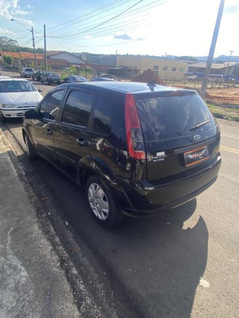 FORD Fiesta Hatch 1.6 CLASS, Foto 4