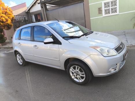 FORD Fiesta Hatch 1.6, Foto 12
