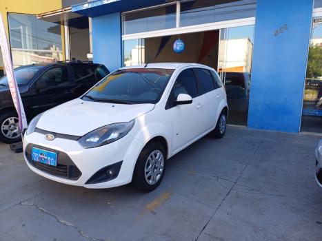 FORD Fiesta Hatch 1.0 4P SE PLUS FLEX, Foto 3