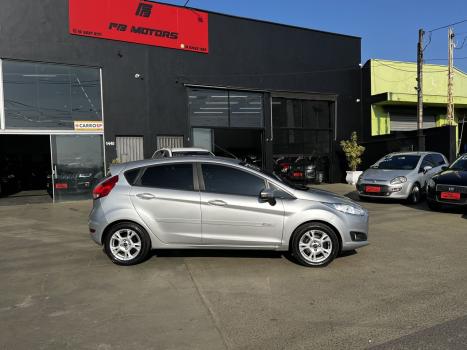 FORD Fiesta Hatch 1.6 16V 4P SE FLEX, Foto 2