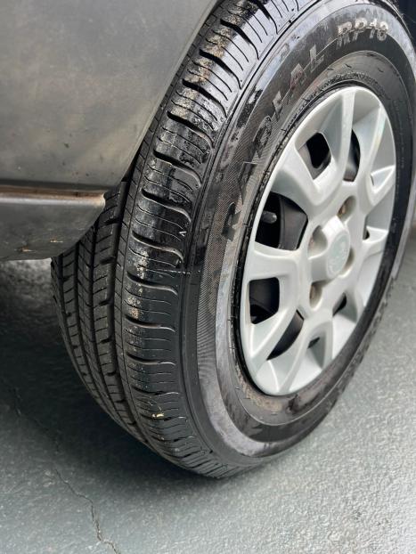 FORD Fiesta Hatch 1.0, Foto 4