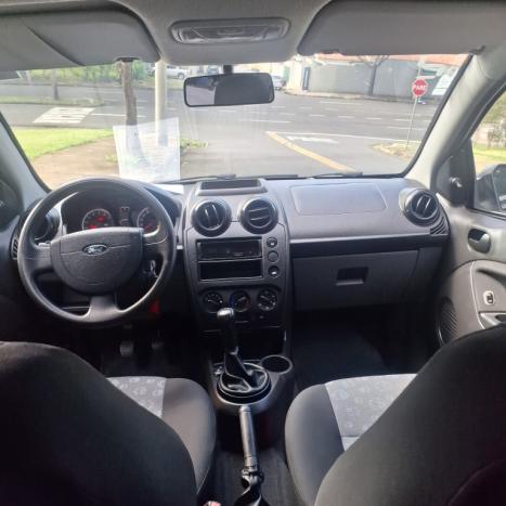 FORD Fiesta Hatch 1.6 4P ROCAM FLEX, Foto 8