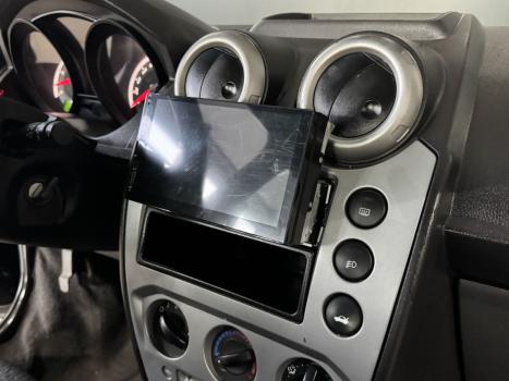 FORD Fiesta Hatch 1.6, Foto 9