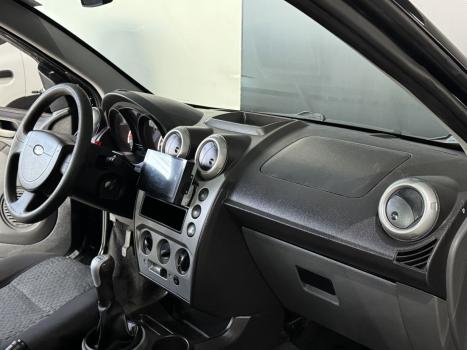 FORD Fiesta Hatch 1.6, Foto 12