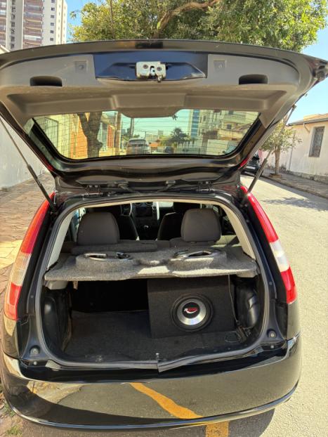 FORD Fiesta Hatch 1.6 4P ROCAM FLEX, Foto 7