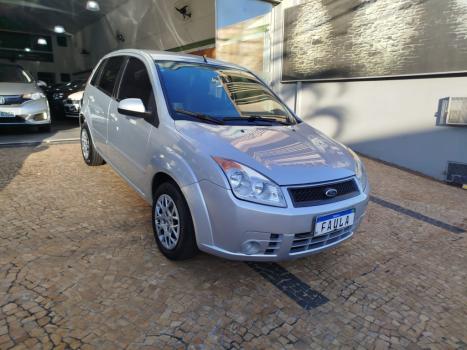 FORD Fiesta Hatch 1.6 4P FLEX, Foto 2