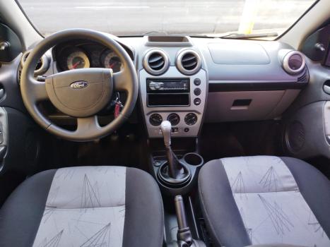 FORD Fiesta Hatch 1.6 4P FLEX, Foto 9