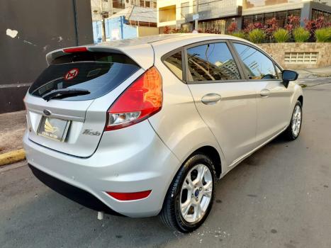 FORD Fiesta Hatch 1.5 16V 4P SE FLEX, Foto 4