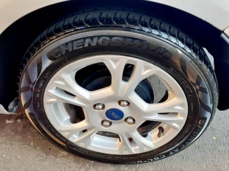 FORD Fiesta Hatch 1.5 16V 4P SE FLEX, Foto 10