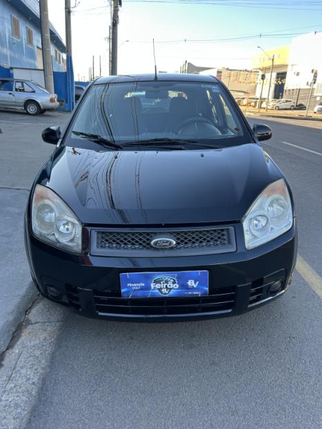 FORD Fiesta Hatch 1.6, Foto 4