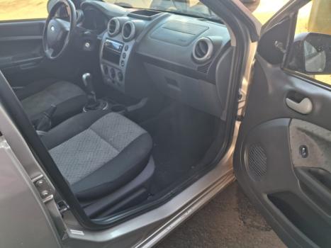 FORD Fiesta Hatch 1.6 4P FLEX, Foto 6