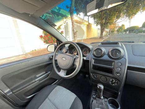 FORD Fiesta Hatch 1.0 4P FLEX, Foto 4