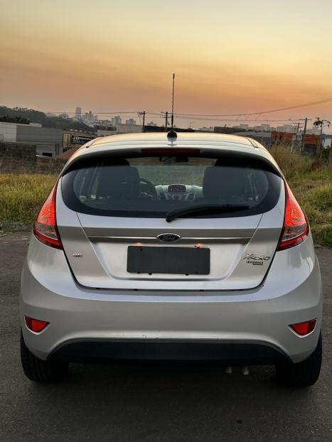 FORD Fiesta Hatch 1.6 16V 4P SE FLEX, Foto 5