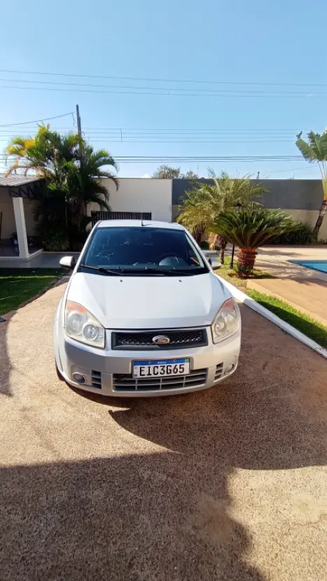FORD Fiesta Hatch 1.6 4P CLASS FLEX, Foto 3
