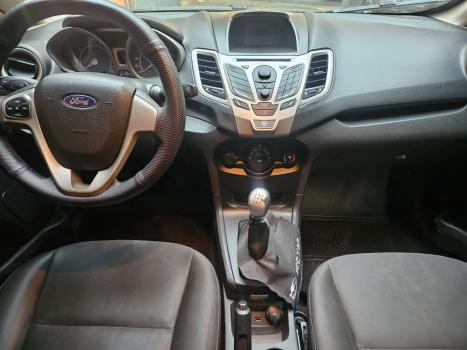 FORD Fiesta Hatch 1.6 4P SE PLUS FLEX, Foto 3