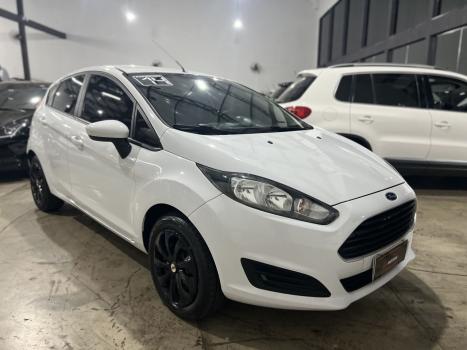FORD Fiesta Hatch 1.6, Foto 3