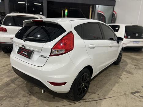 FORD Fiesta Hatch 1.6, Foto 6