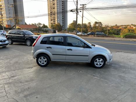 FORD Fiesta Hatch 1.6 4P FLEX, Foto 4