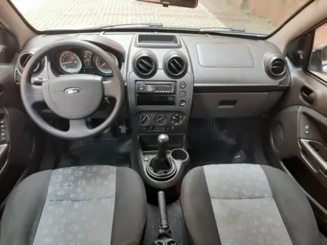 FORD Fiesta Hatch 1.6 4P ROCAM FLEX, Foto 7