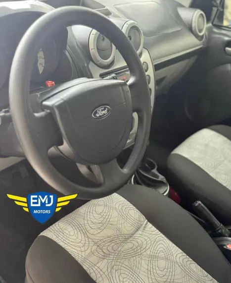 FORD Fiesta Sedan 1.6 4P FLEX, Foto 6