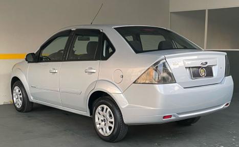 FORD Fiesta Sedan 1.6 4P ROCAM FLEX, Foto 6