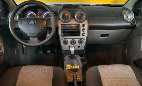 FORD Fiesta Sedan 1.6 4P ROCAM FLEX, Foto 9