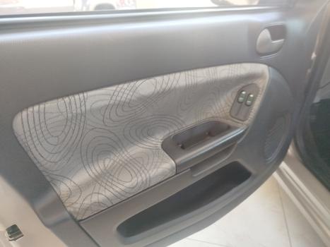 FORD Fiesta Sedan 1.6 4P FLEX, Foto 7