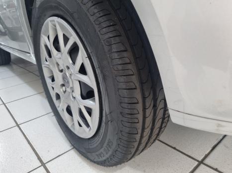 FORD Fiesta Sedan 1.6 4P CLASS FLEX, Foto 2