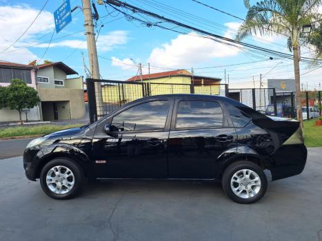 FORD Fiesta Sedan 1.6 4P CLASS FLEX, Foto 2