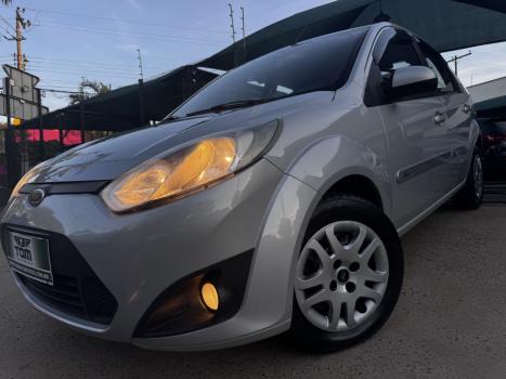FORD Fiesta Sedan 1.6 4P ROCAM FLEX, Foto 6