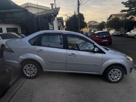 FORD Fiesta Sedan 1.6 4P ROCAM FLEX, Foto 13