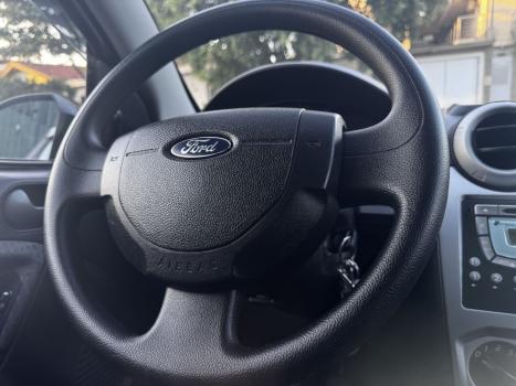 FORD Fiesta Sedan 1.6 4P ROCAM FLEX, Foto 28