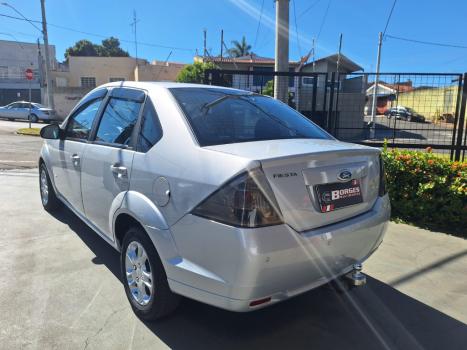 FORD Fiesta Sedan 1.6 4P SE FLEX, Foto 4