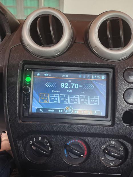 FORD Fiesta Sedan 1.6 4P FLEX, Foto 3
