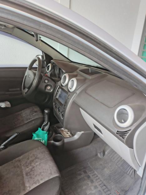 FORD Fiesta Sedan 1.6 4P FLEX, Foto 6