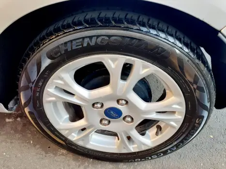 FORD Fiesta Sedan 1.5 16V 4P SE FLEX, Foto 10