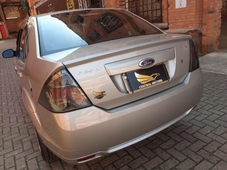 FORD Fiesta Sedan 1.6 4P ROCAM FLEX, Foto 11