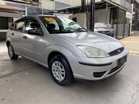 FORD Focus Hatch 1.6 4P GLX, Foto 2