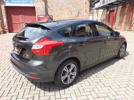 FORD Focus Hatch 1.6 16V 4P FLEX S POWERSHIFT AUTOMTICO, Foto 2