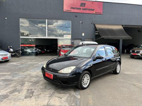 FORD Focus Hatch 1.6 4P GLX, Foto 1