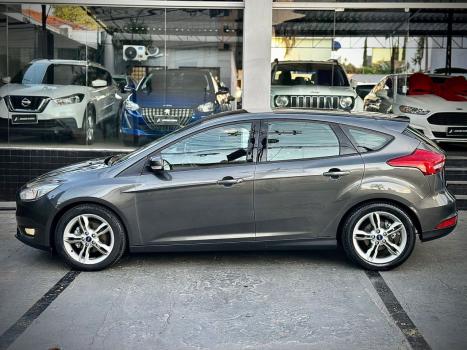 FORD Focus Hatch 1.6 16V 4P SE PLUS FLEX, Foto 5