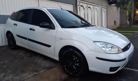 FORD Focus Hatch 1.6 4P GLX, Foto 3