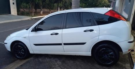 FORD Focus Hatch 1.6 4P GLX, Foto 5