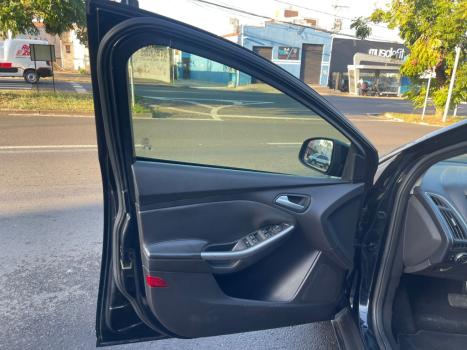 FORD Focus Hatch 1.6 16V 4P FLEX SE POWERSHIFT AUTOMTICO, Foto 8