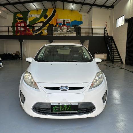 FORD Focus Hatch 1.6 16V 4P SE FLEX, Foto 1