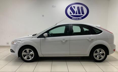 FORD Focus Hatch 2.0 16V 4P FLEX AUTOMTICO, Foto 2