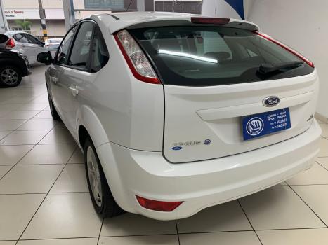 FORD Focus Hatch 2.0 16V 4P FLEX AUTOMTICO, Foto 6