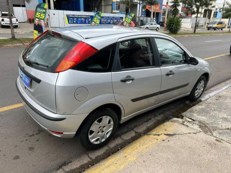 FORD Focus Sedan 1.6 4P GL, Foto 2